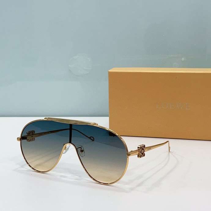 Picture of Loewe Sunglasses _SKUfw53932974fw